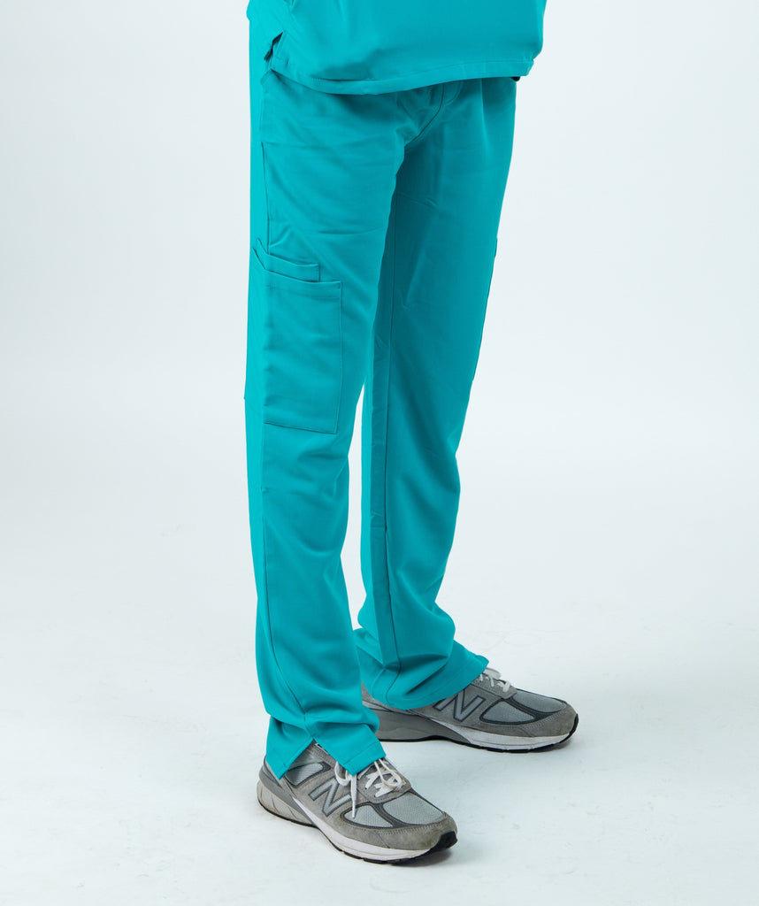 Brova™ Slim-Fit Cargo Straight-Leg Scrub Pants - SOLIFE SCRUBS